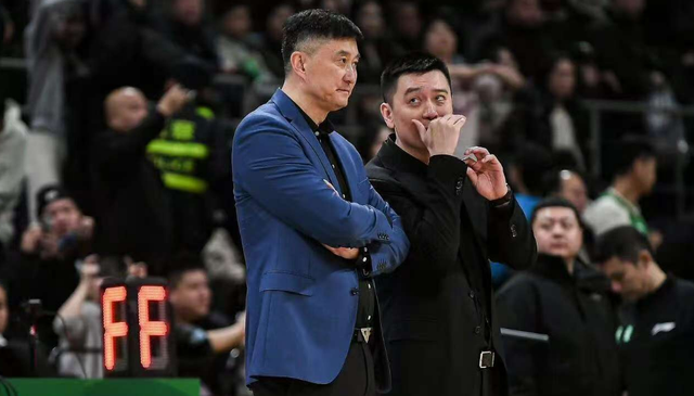B体育-辽宁男篮VS青岛！赵继伟赛季首秀，杨鸣拒绝输球，央视直播